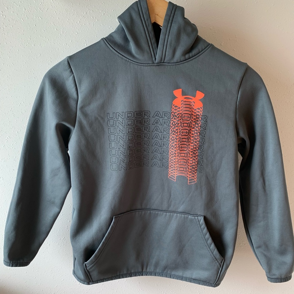 Under armour, youth medium hoodie